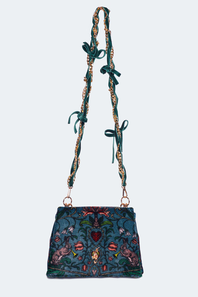 Clea dans MYSTIC RABBIT Crossbody Handbag - Fabriqué sur commande